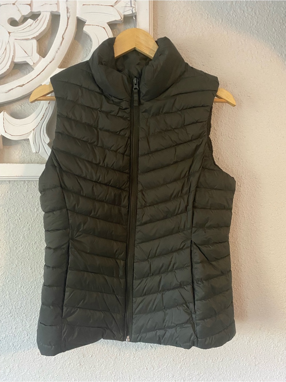 Old Navy Active Green Quilted Vest